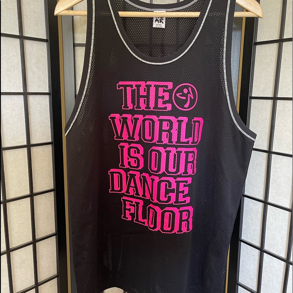 Zumba Athletic Style Tank Top, World Tour, Size Large